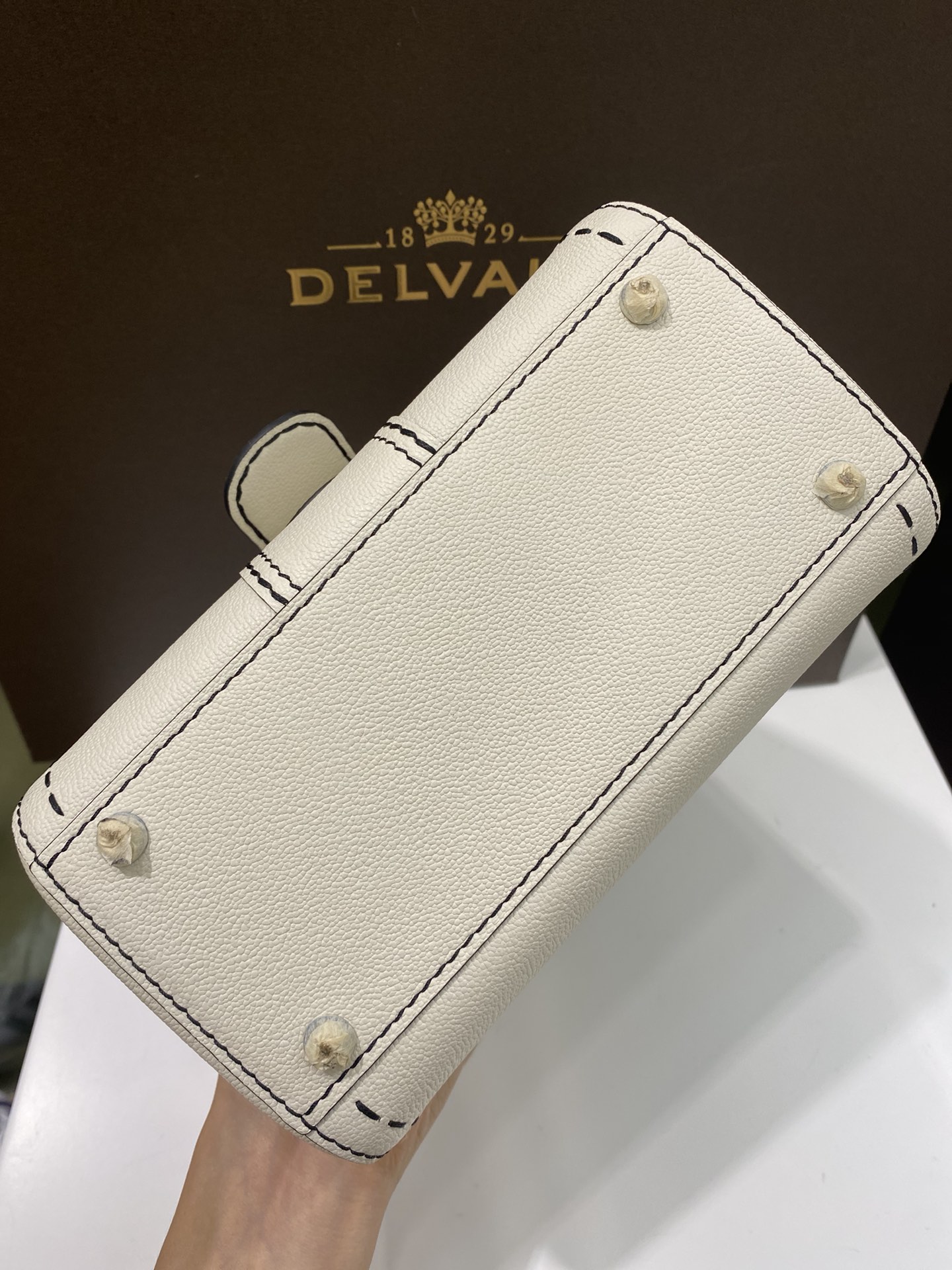 델보 브리앙 박스백 미니